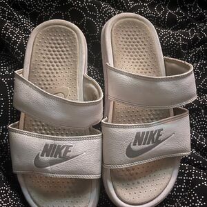 Nike Cream Slide Sandals